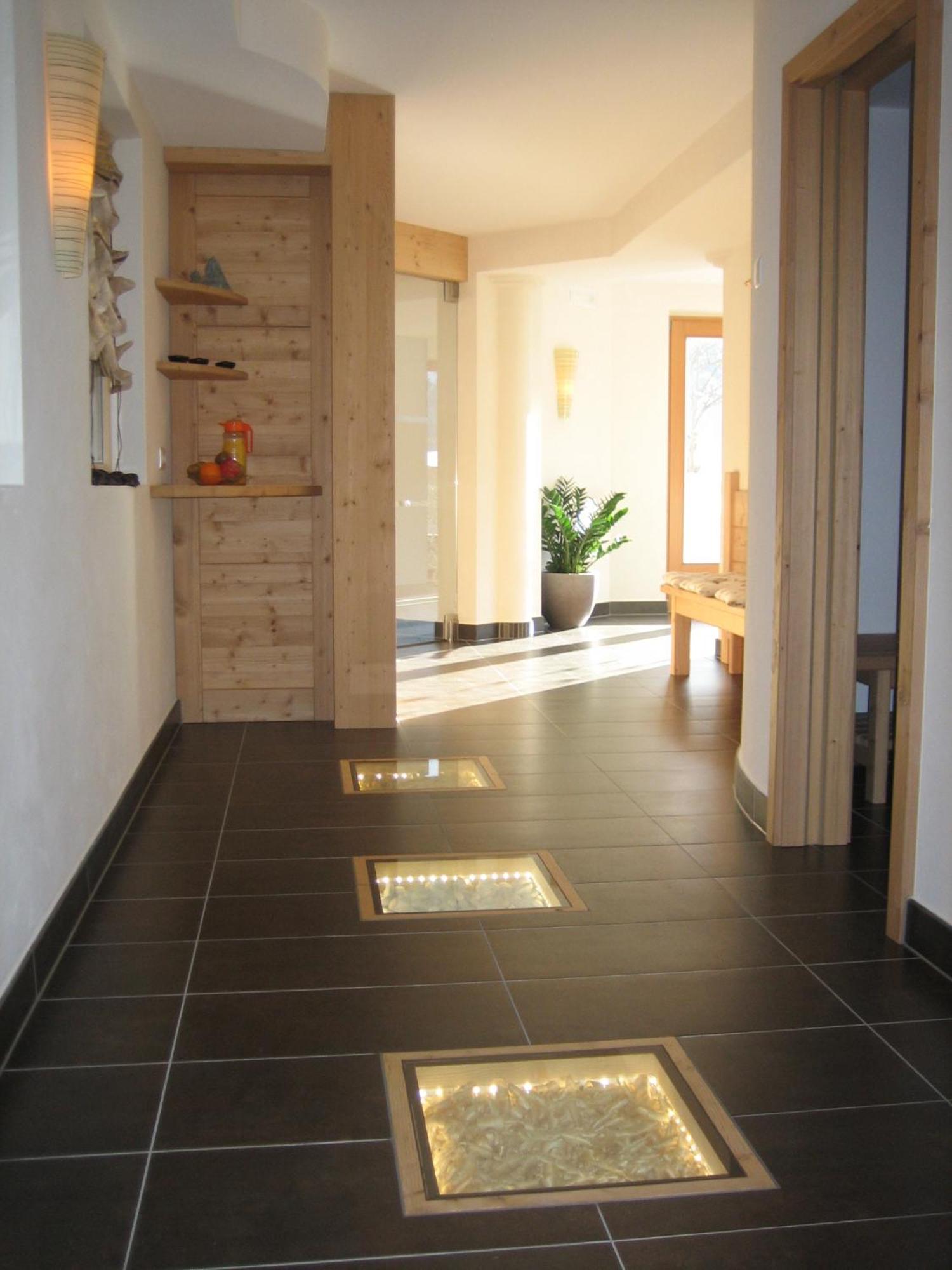 Garni - Appartement Neumairhof Oberrasen Exteriör bild
